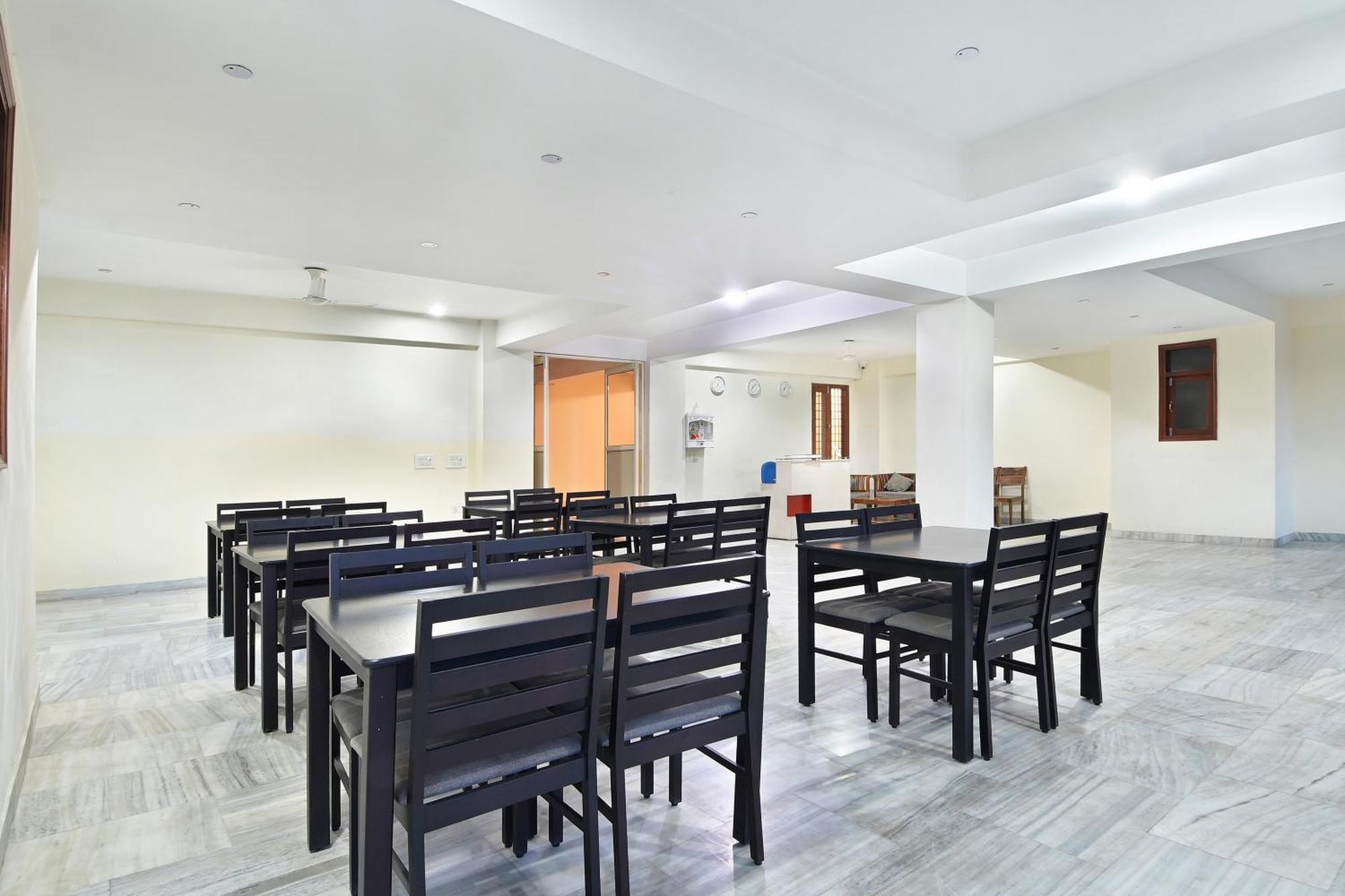 Hotel The York Noida Esterno foto