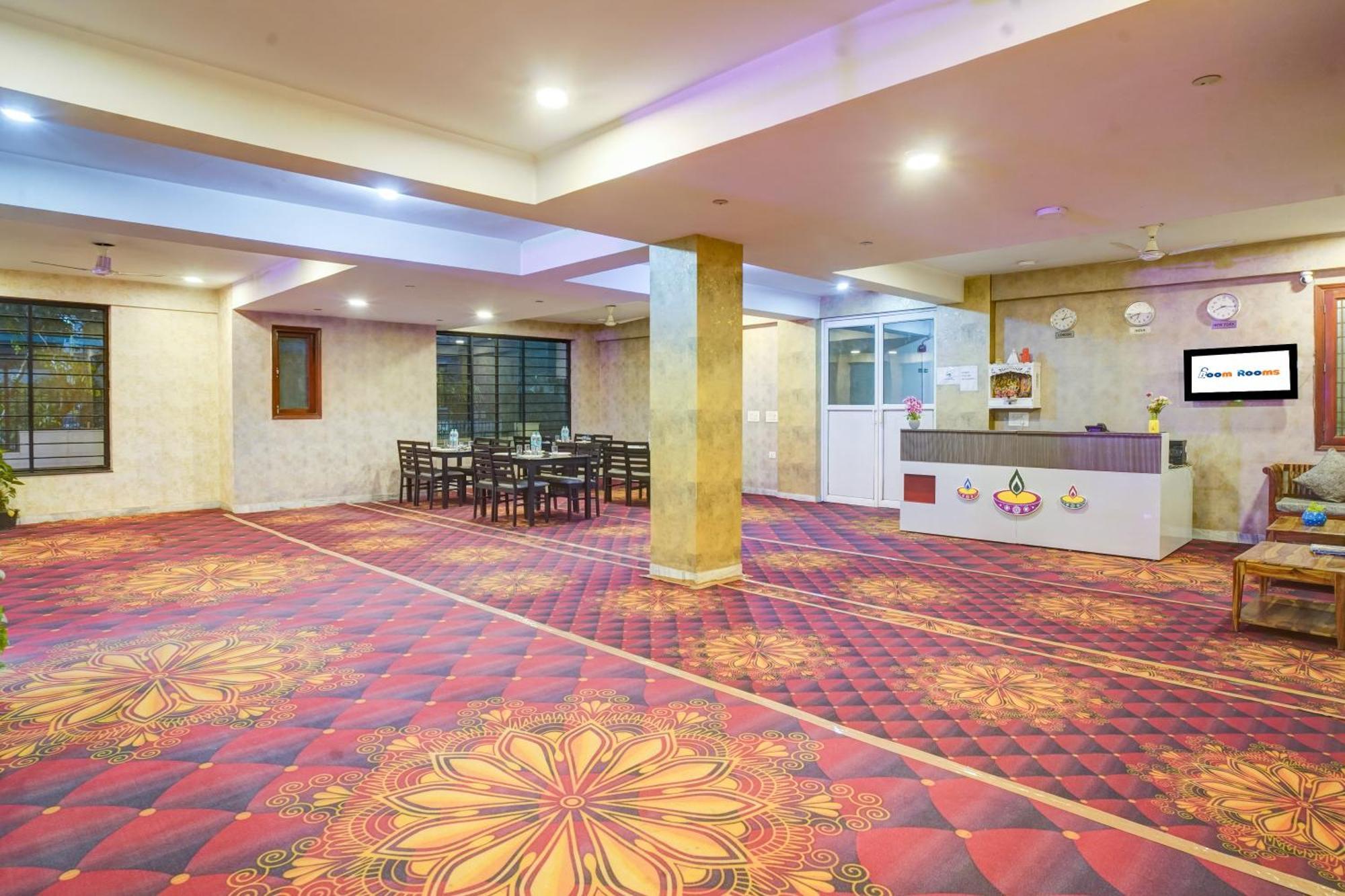 Hotel The York Noida Esterno foto