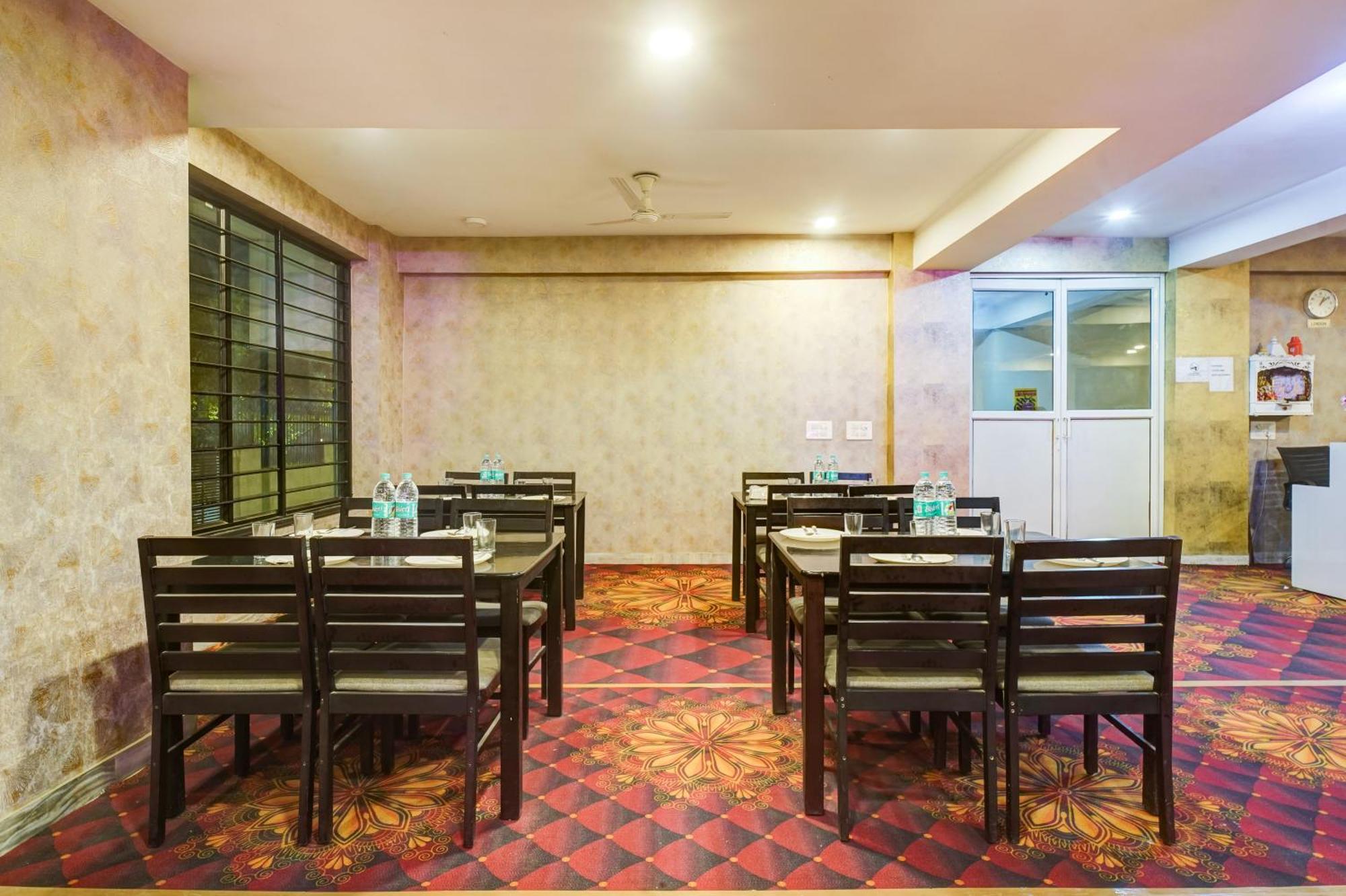 Hotel The York Noida Esterno foto